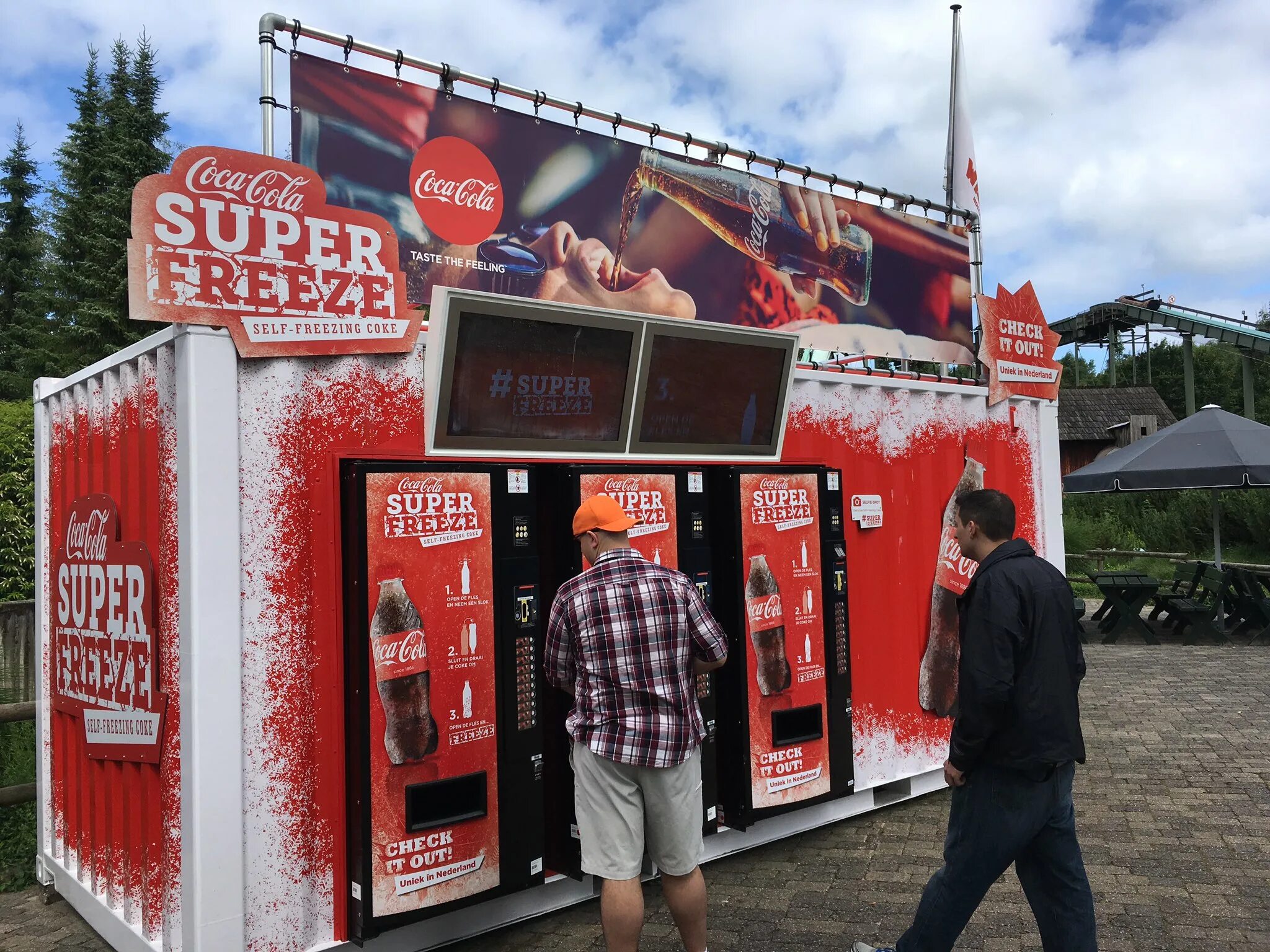 Кола Freeze. Instant Freeze Coke Machine. Frozen Coke. Coca Cola Frozen taste Test.