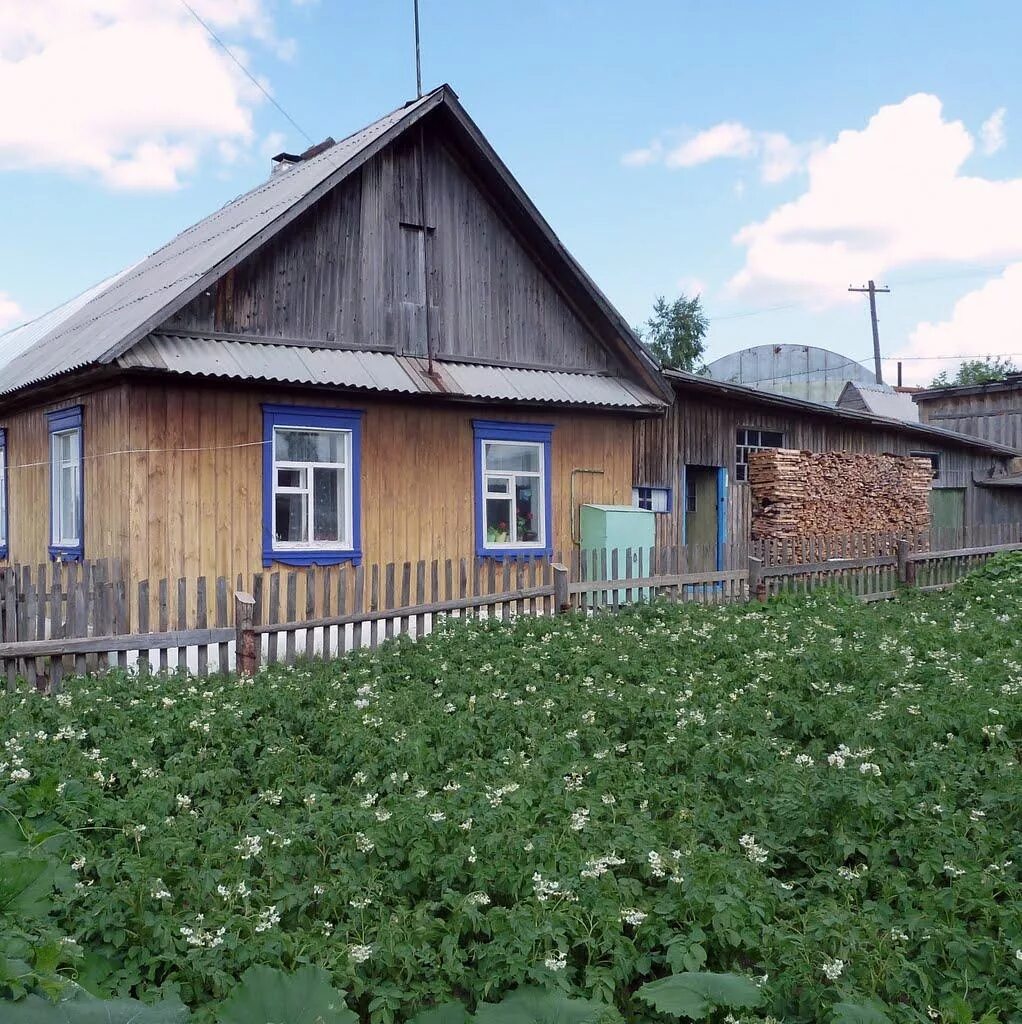 Погода пермский край октябрьский тюинск. Поселок Сарс Пермский край Октябрьский район. Поселок завод Сарс Пермский край. Русский Сарс Октябрьский район Пермский край. Поселок Октябрьский Пермский край.