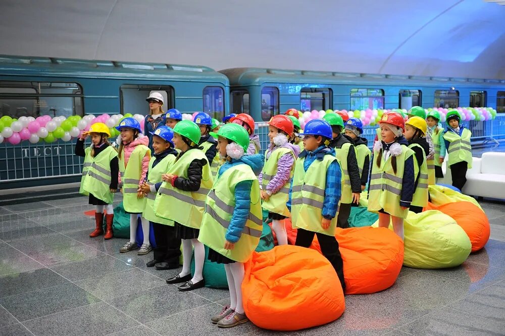 Школа лермонтовский проспект