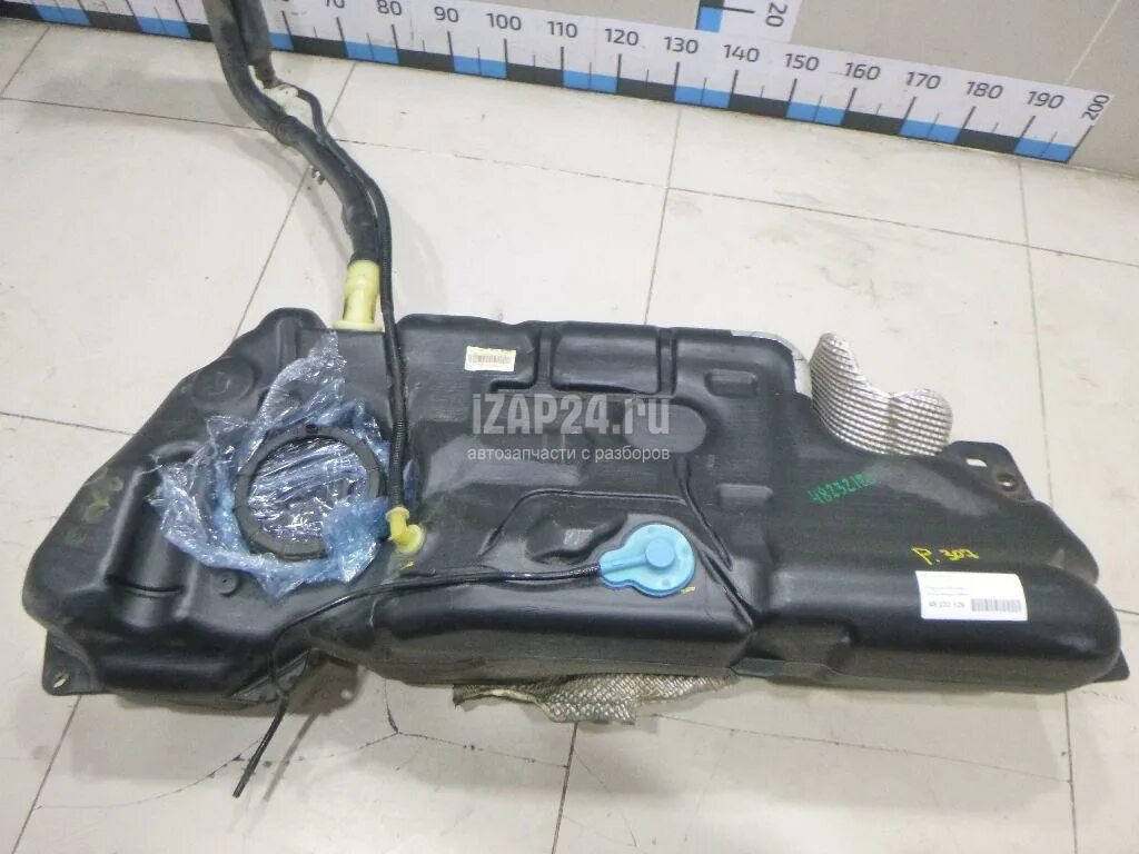 Бензобак пежо 307. Пежо 307 топливный бак. Бак пежо 307. Бак пежо 307. Пежо 307 топливный бак.
