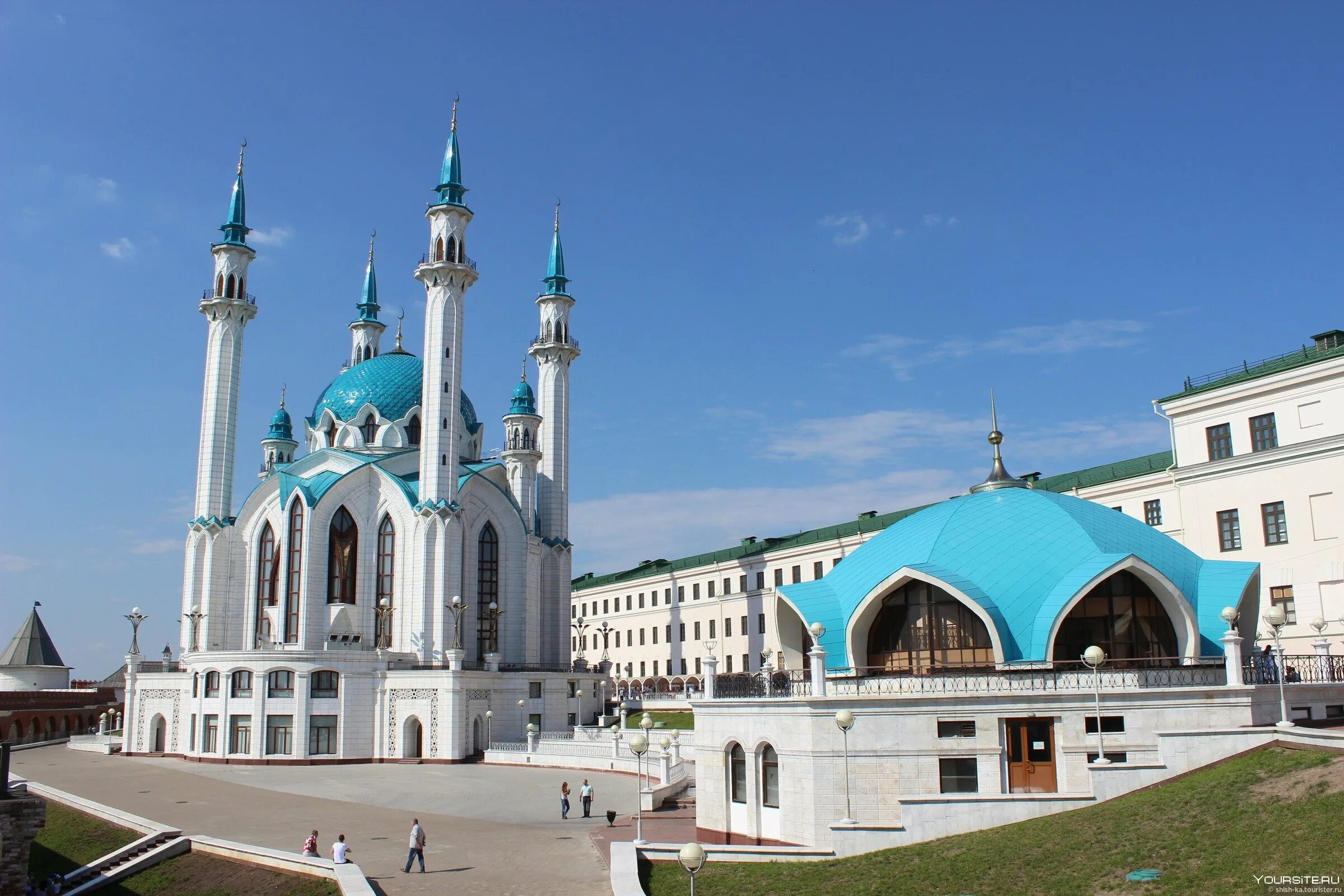 Кул-Шариф Казань. Татарстан мечеть кул Шариф. Казань столица Татарстана памятник. Кремль Казань. Чем наиболее известен татарстан