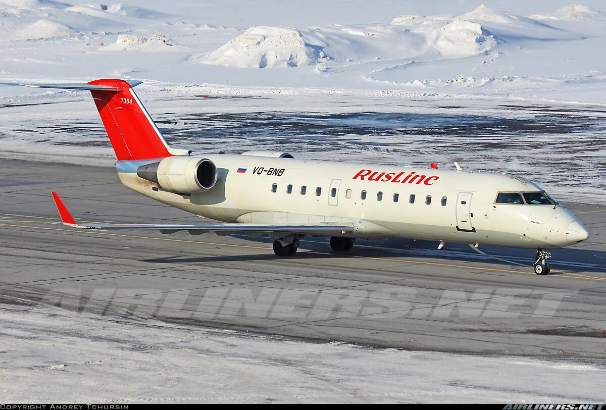 Bombardier crj 200. Бомбардье 200. Bombardier CL-600 РУСЛАЙН. Бомбардье CRJ 100er. Bombardier CRJ-200 РУСЛАЙН.