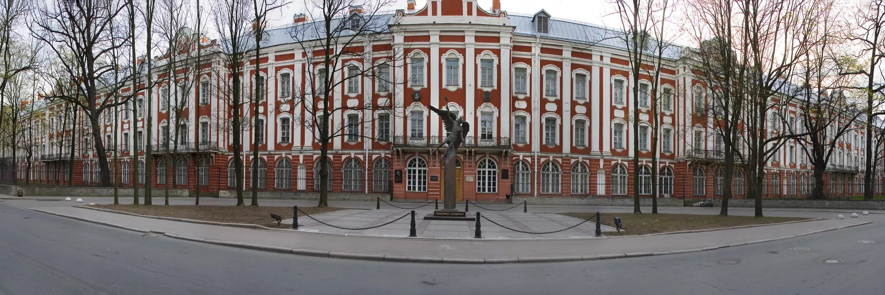2 петербургский университет. Трезини здание 12 коллегий. здание 12 коллегий на васильевском острове. императорский санкт-петербургский университет. здание спбгу здание 12 коллегий.