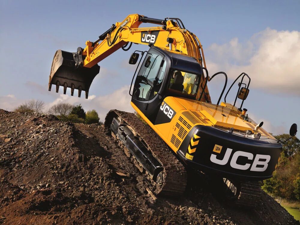 Гусеничный экскаватор JCB js205lc. Гусеничный экскаватор JCB 220. Гусеничный экскаватор JCB js 220. JCB js 205 экскаватор. Экскаватор дсб