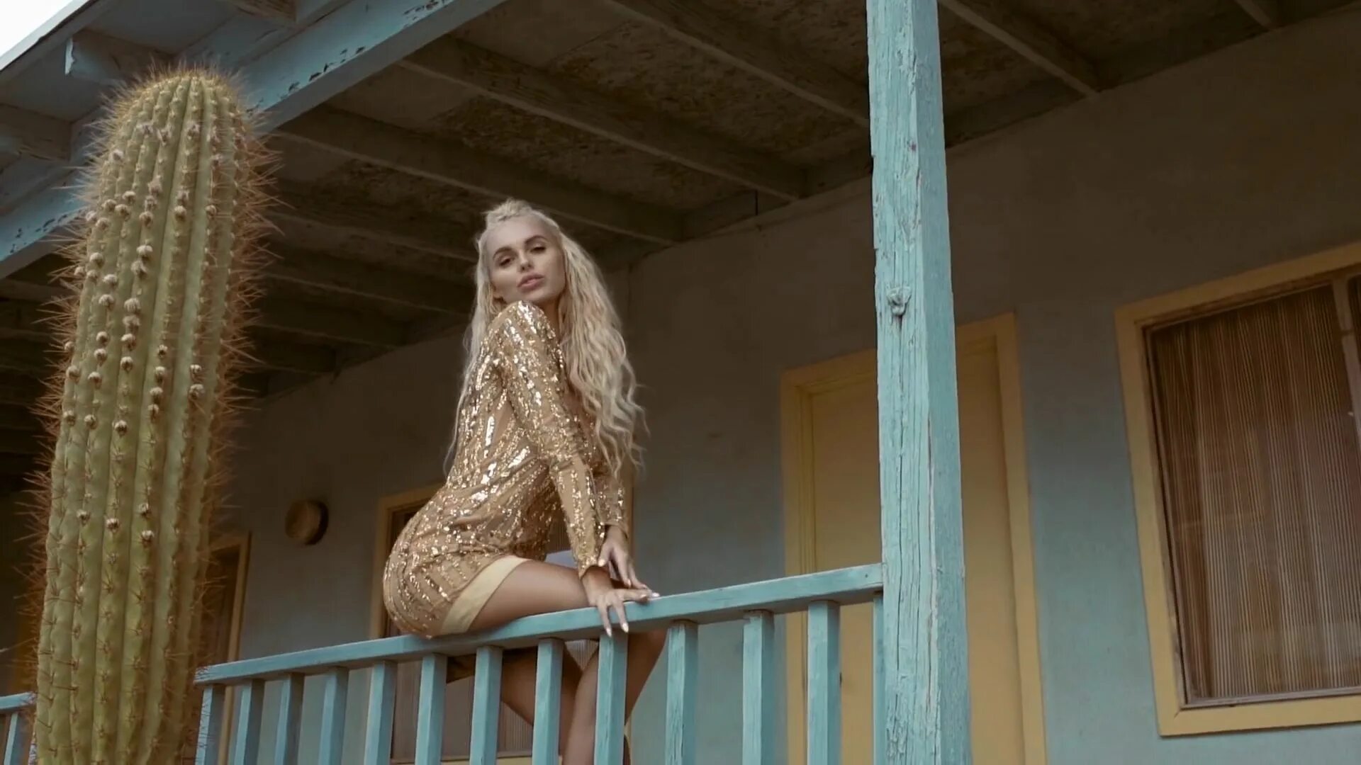 музыка потеряла сердце. музыка потеряла сердце. валерия потеряла сердце. валерия обложки песен. теряются сердечки.