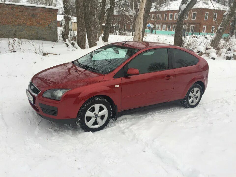 Ford Focus 2005 красный. Форд фокус 2 хэтчбек 2007 красный. Форд фокус 2 2009 красный. Форд фокус 2005 года механика. Купить форд фокус в туле