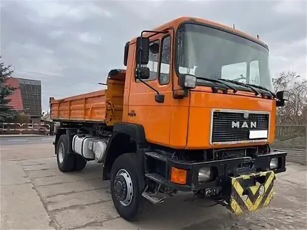 2 272 18