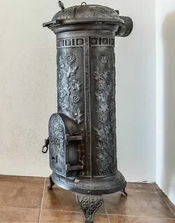Печь антикварная