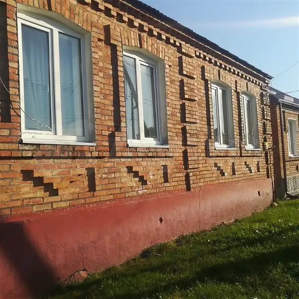 Дома в ногире. Ногир улицы. Дом село ногир северная осетия алания 1200 квадратный метр. Село ногир владикавказ. Дома в ногире.
