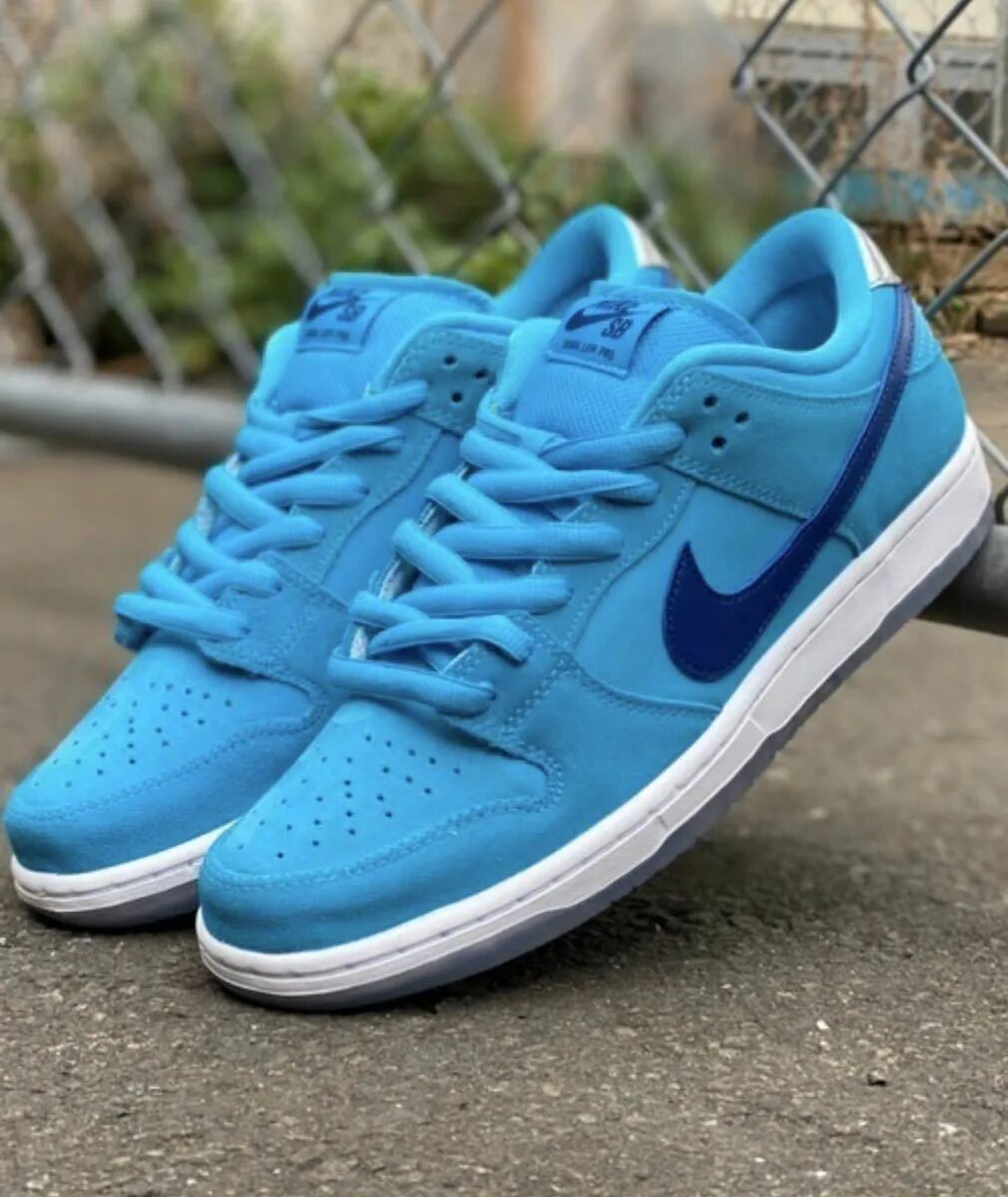 Nike SB Dunk Low голубые. Nike SB Dunk Low Blue Fury. Nike SB Dunk синие. Nike Dunk Low Blue Fury.