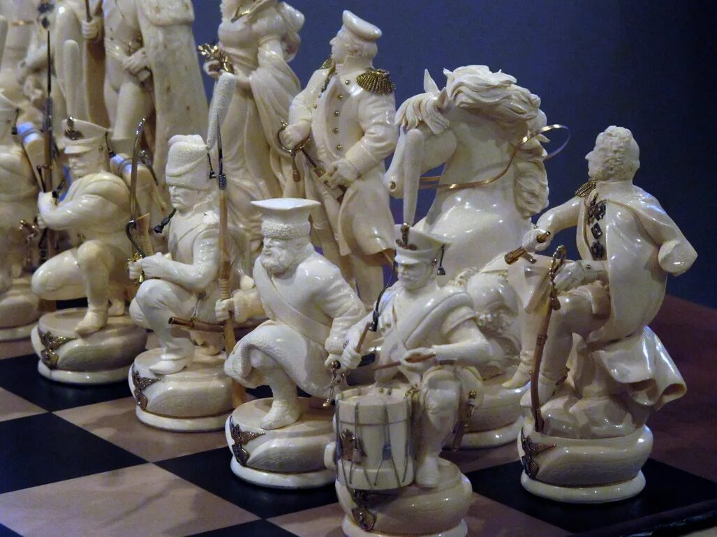 Сражающиеся шахматные короли. Внутреннее состояние участников шахматного сражения автор. Шахматы битва. War chess битвы шахмат. "jeu d'echecs.