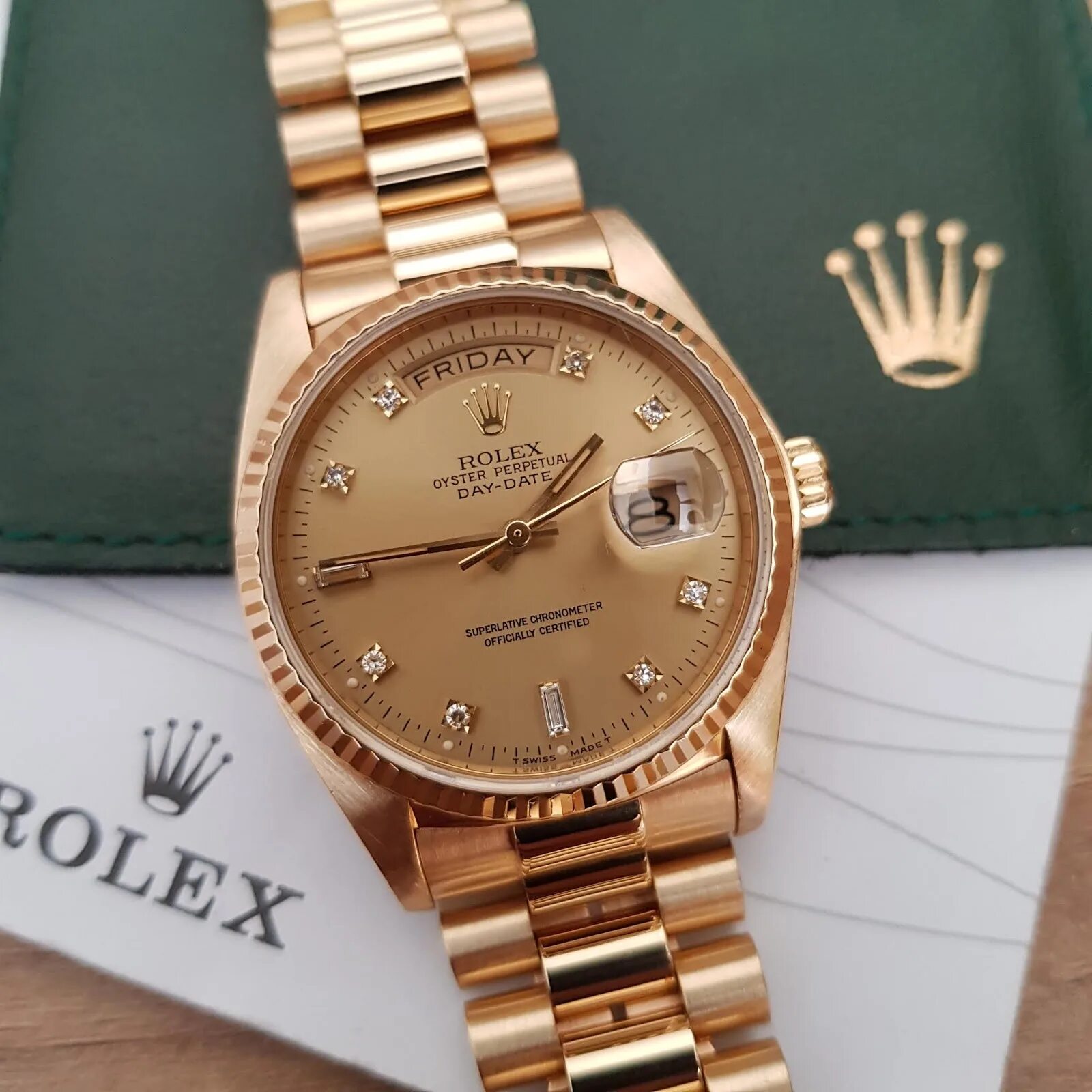 Купить ролекс оригинал женские. Ролекс (NP lc6a g3p). Часы ролекс Oyster Perpetual Day Date. Часы золотые Day-Date Rolex. Rolex Geneve золотые часы.