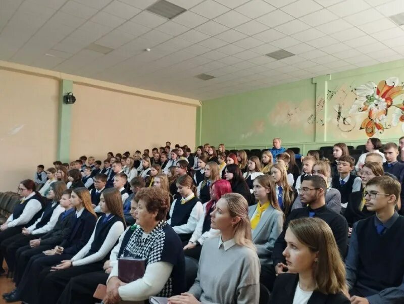 Школа 4 рогачев. Рогачев гимназия. Бавлы татарстан школа 1. Внеклассное мероприятие крымская весна. Рогачев гомельской обл.