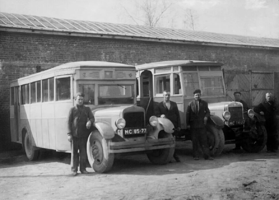 Первые автобусы спб. Советский автобус ЗИС 8. АМО-4 автобус. ЗИС 1930. ЗИС 8 1936.