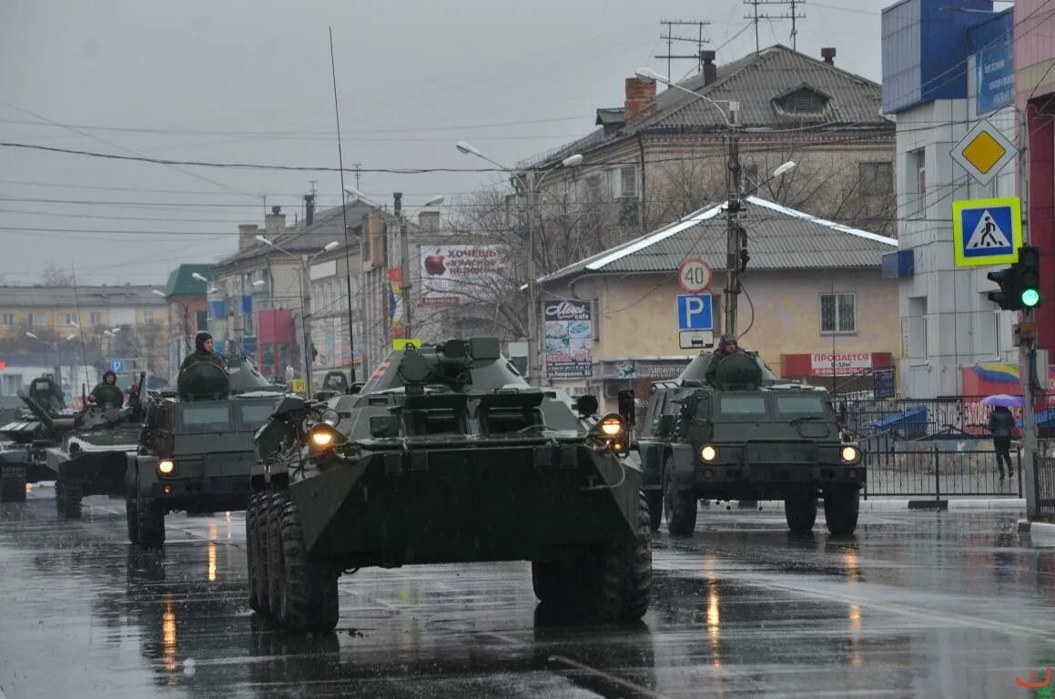 Парад в белогорске. Репетиция парада в алабино. Парад победы белогорск 2024. Благовещенск амурская область парад победы 2022. День города белогорск амурская область 2024.