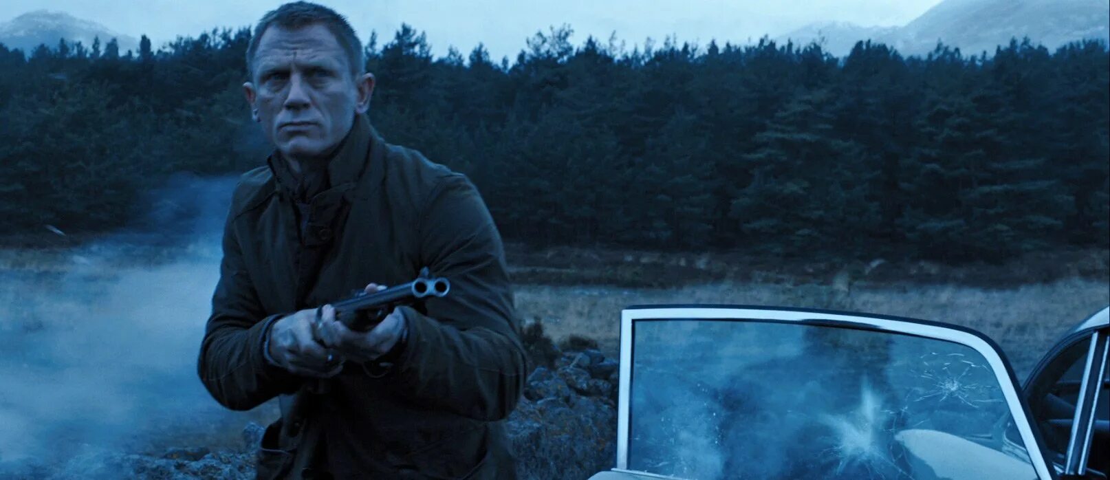 007 трейлер. Люцифер сафин рами малек. Дэниел крейг 007 спектр. Дэниел крейг 007 спектр. Титус уэлливер.