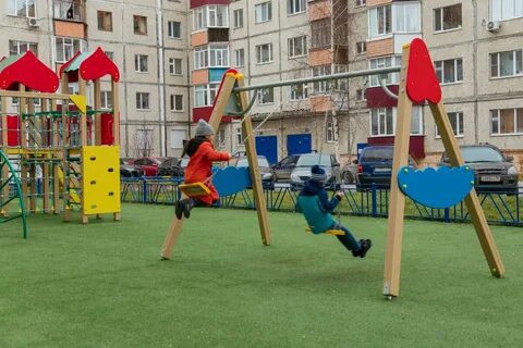 Двор 60