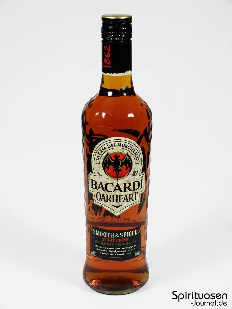 Bacardi oakheart. Бакарди Оакхарт ориджинал. Бакарди Оакхарт шоколад. Бутылка бакарди Оакхарт. Оакхарт бакарди вишня.