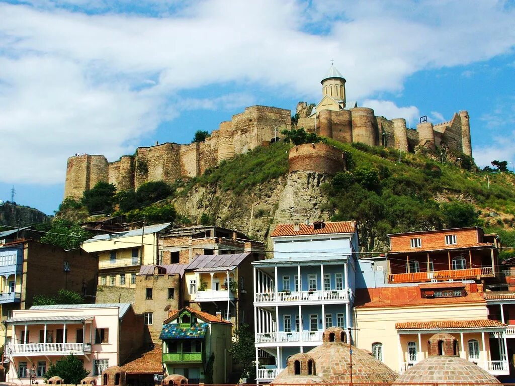 Город грузин. Нарикала Тбилиси. Тифлис Грузия. Грузия Тбилиси старый город. Нарикала старый Тбилиси.