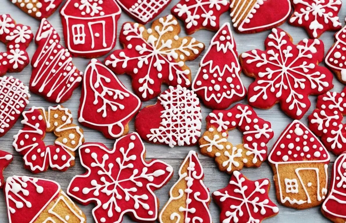 Ярче пряники. Имбирные пряники Lebkuchen. Рождественское печенье. Имбирные Рождественские пряники в Германии. Имбирный пряник в Германии на Рождество.