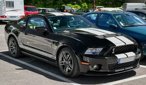 Ford mustang поколения