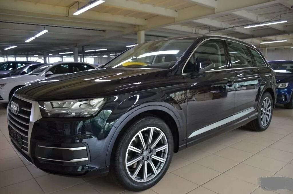 Диски q7 4m. Audi q7 4m r20. Audi q7 r20. Диски Ауди q7 4m. Audi q7 4m диски r20.