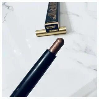 Shadow brown