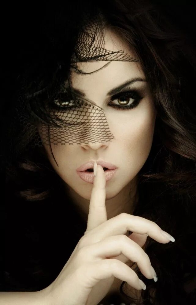 Тайна спящей дамы (2021). Тайна дамы. Девушка тайна девушка загадка. Нургуль досмухамбетова. Тайна дамы.