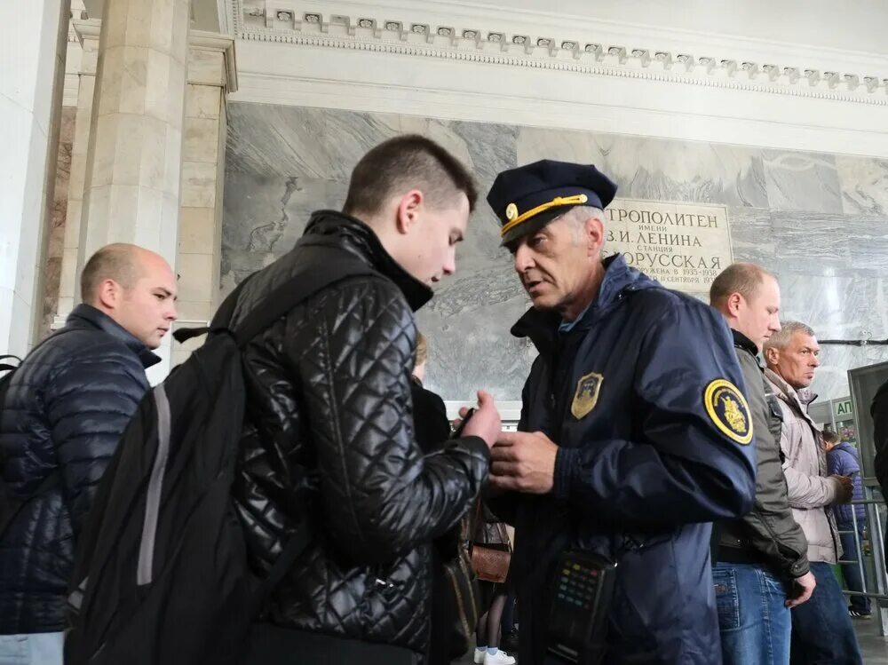 Рубинштейна 32 санкт-петербург. Перевозки рубинштейна 32. Перевозки рубинштейна 32. Улица рубинштейна дом 32. Рубинштейна 32 лит а.