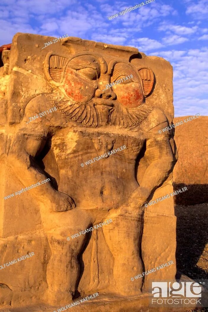 Египет бог без. БЭС Египет. Египетский карлик. Карлики в древнем Египте. Карлики в Египте.