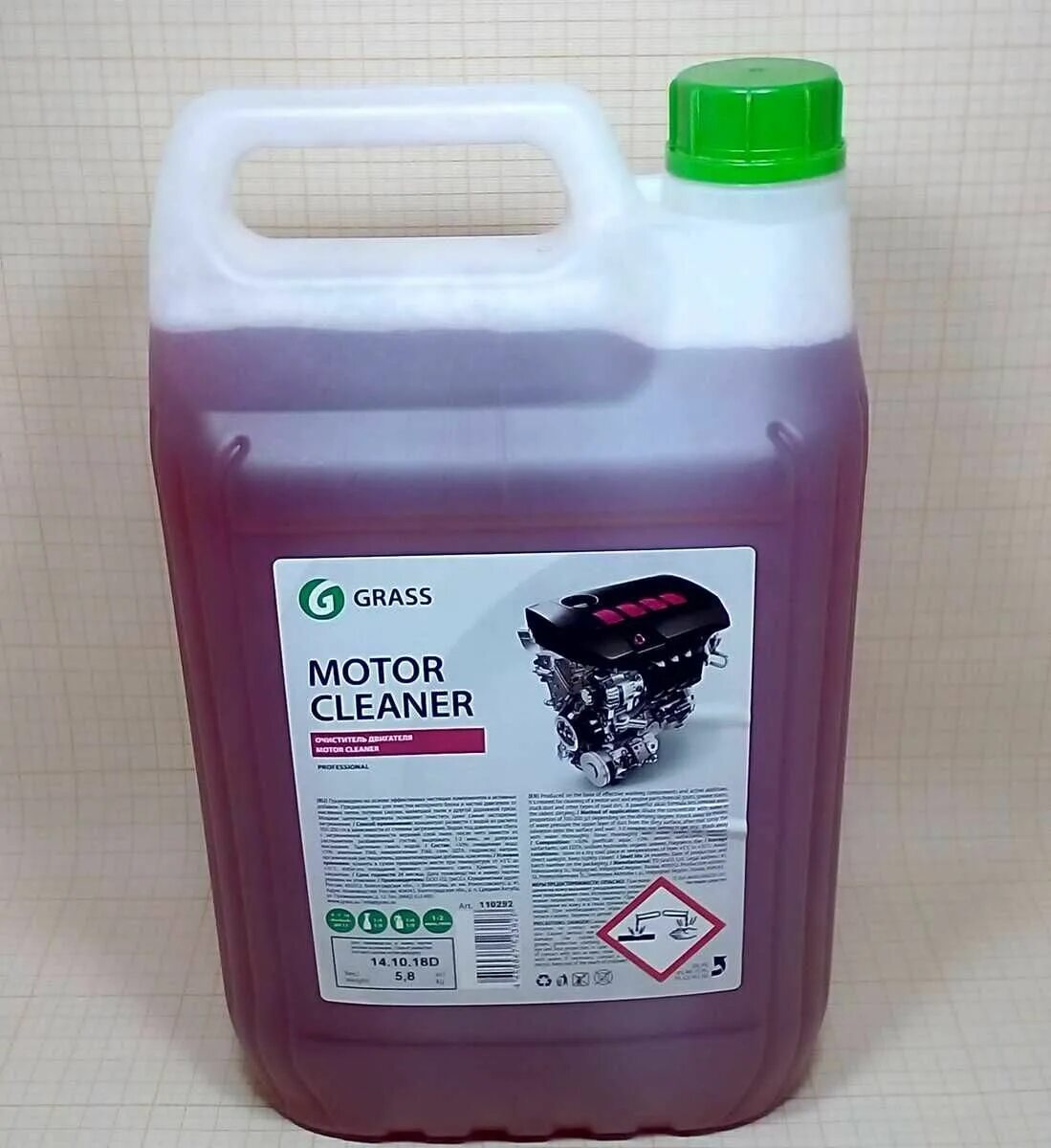 Grass motor clean. Очиститель grass Motor Cleaner 5 л 5.8 кг 1 канистра. Grass 110292 очиститель двигателя ""Motor Cleaner"", 5,8кг. Очиститель двигателя Motor Cleaner (5,8кг) grass. 110292 Grass очиститель двигателя Motor Cleaner grass 5,8 кг.