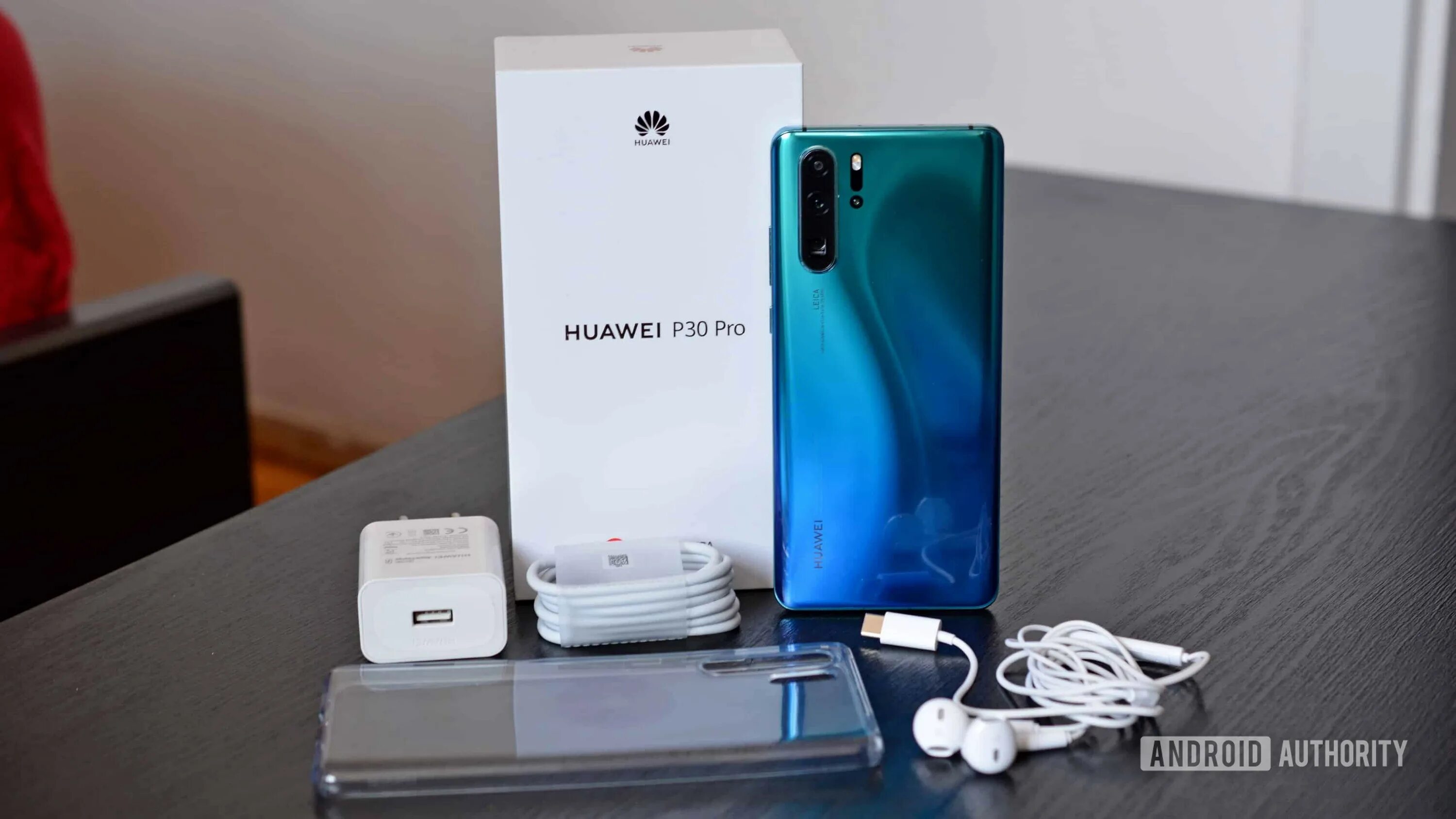 P30 Pro. Huawei p30. Хуавей p30 Pro. Huawei p30 Pro коробка. Huawei pro 30 купить