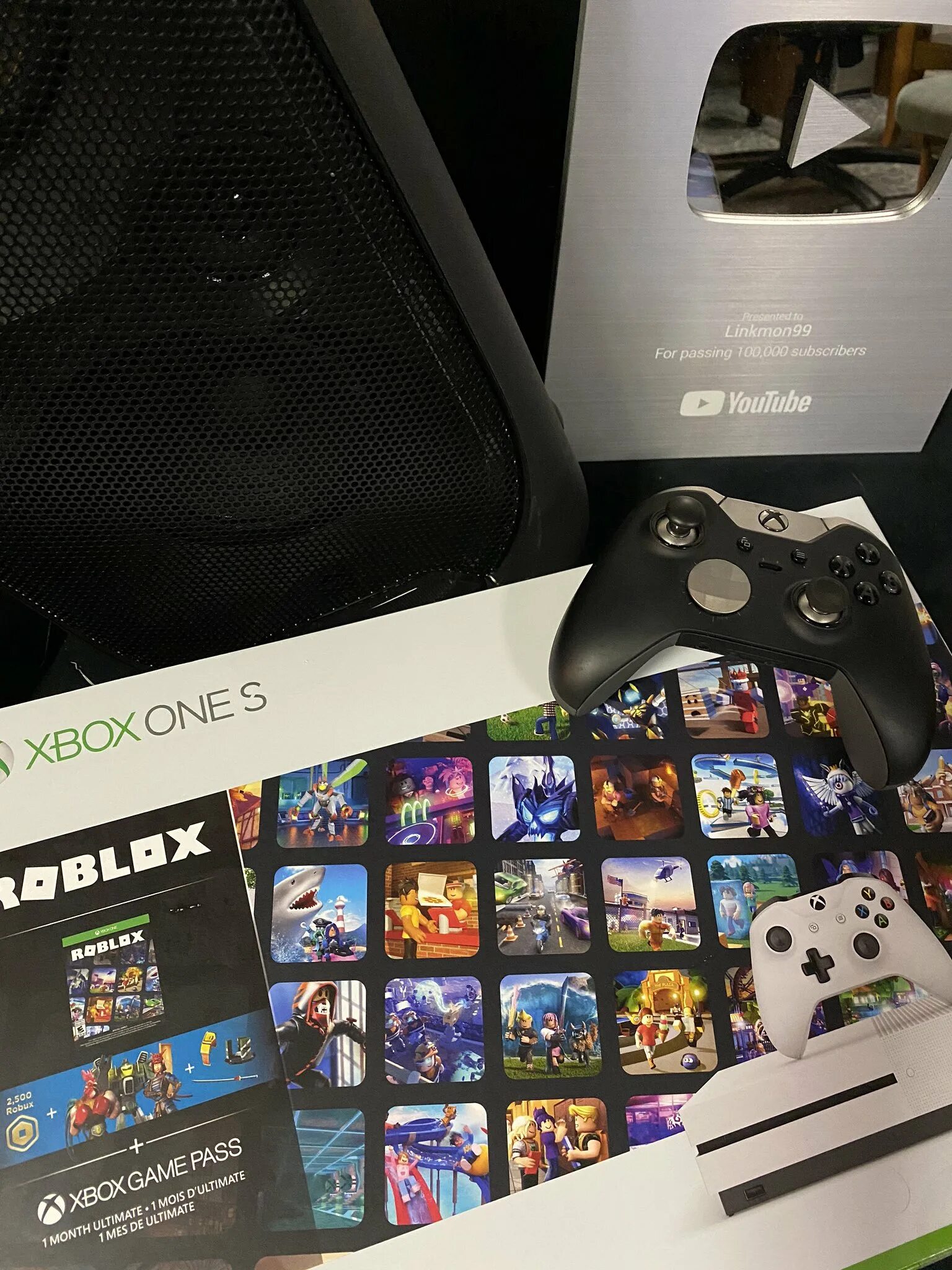 Диск Roblox на Xbox 360. Roblox Xbox one s Bundle. Диск РОБЛОКС на Xbox 360. Диск РОБЛОКС на Xbox one. Роблокс на икс бокс