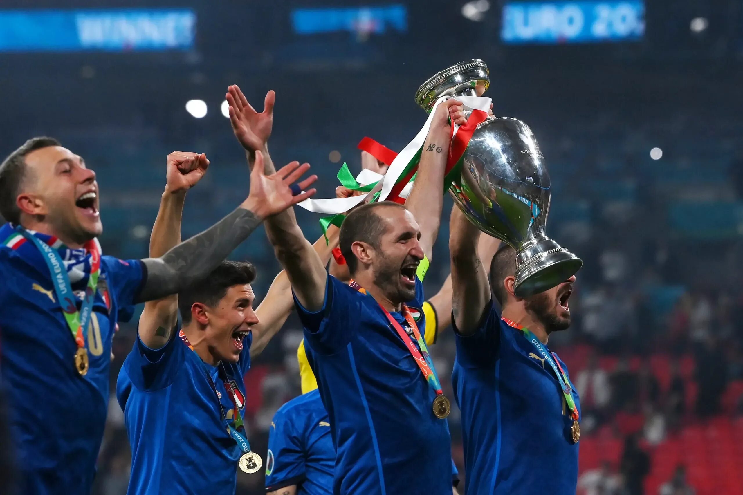 Футбол кубок кубков 2020. Сборная Италии чемпион Европы 2020. UEFA евро 2020. Сборная Италии по футболу евро 2020. Чемпионат Европы УЕФА 2020.