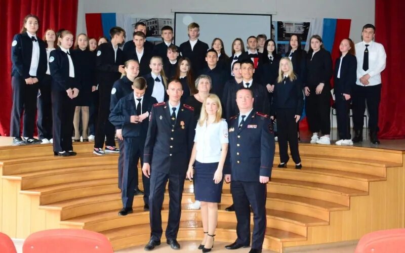 самодуров виталий викторович мвд ульяновск. ульяновский линейный отдел мвд россии. начальник ульяновского ло мвд россии на транспорте. ульяновский ло. 23 января студенческий десант.