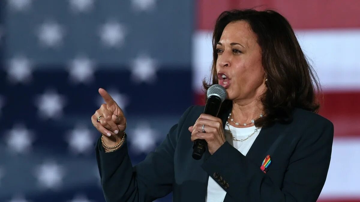 Премьер министр сша 2022. Камилла харрис. Premier сша. Харрис вице президент сша. Сенатор камала харрис.