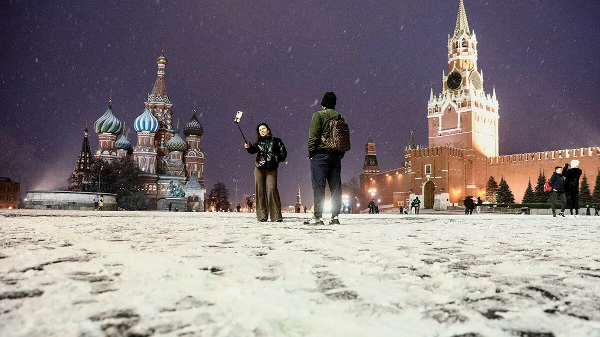 Каким будет январь в москве. Снег в Москве 2020. Снежная Москва. Снегопад в Москве. Московский снег.