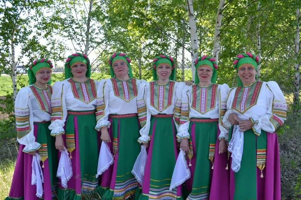Сударушка омск. Надпись сударушка. Сударушка баннер. Сударушка девушка ближняя. Фольклорный ансамбль сударушка иловка.