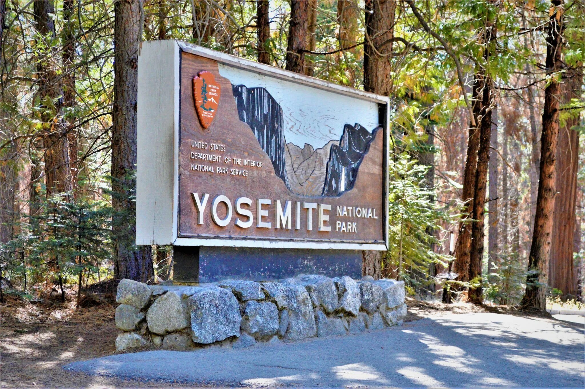 Йосемити, калифорния, сша. Монтана штат yellowstone park. Национальном парке норт-каскейдс. National park где. Йеллоустонский национальный парк парк.