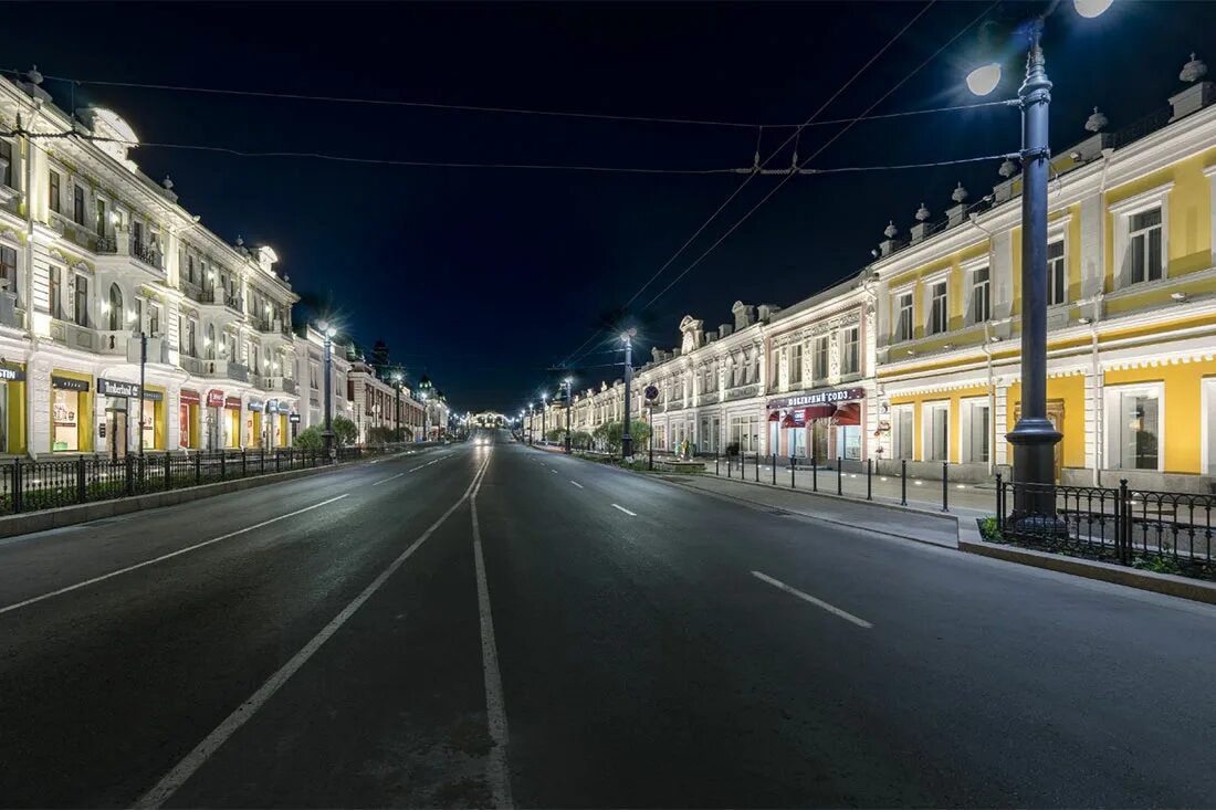 Картинку улица ленина. Любинский проспект Омск. Ночной Любинский проспект Омск. Центр Омск улица Ленина. Улица Любинский проспект Омск.