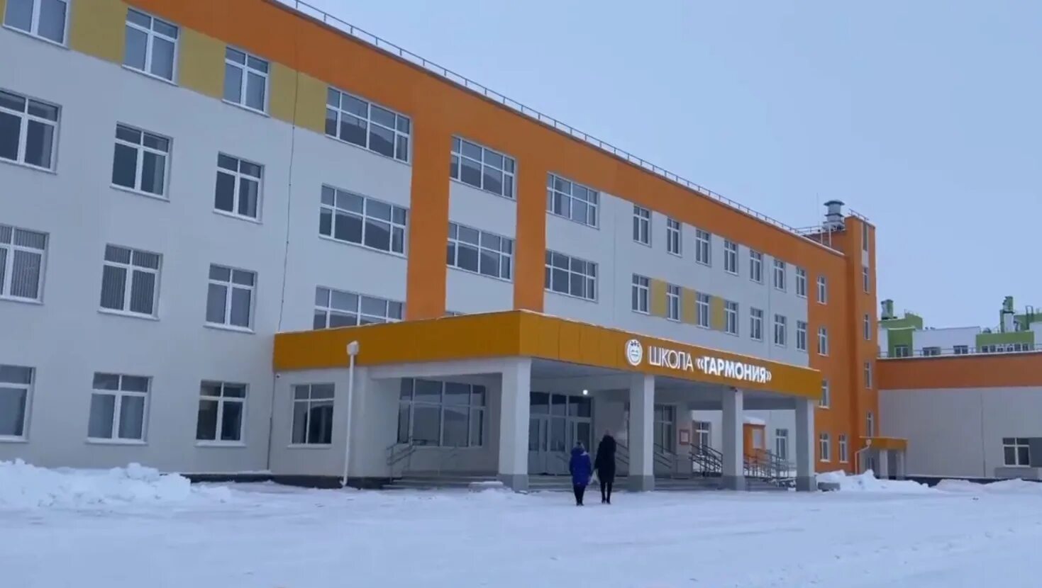 Новая школа уфа. Новая школа. школа на 1225 мест. новая школа фото. ново школа уфа.