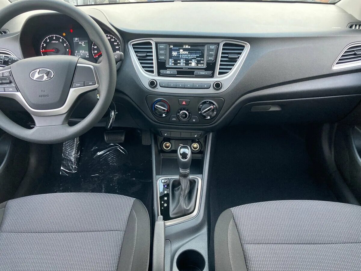 Solaris plus. Hyundai solaris active plus 2025. hyundai solaris 2025 комплектации. hyundai solaris 2025 актив плюс. hyundai solaris ii 2025.