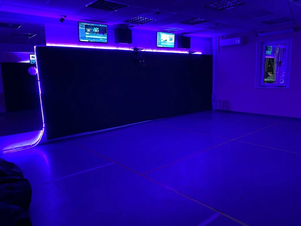 бар лофт чистые пруды. аренда ресторана. сниму под клуб. самокатная 4 дк кристалл. сниму под клуб.