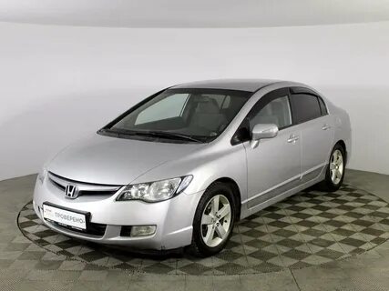 Подержанный Honda Civic VIII 1.8 MT (140 л.с.) бензин механика, серебристый...