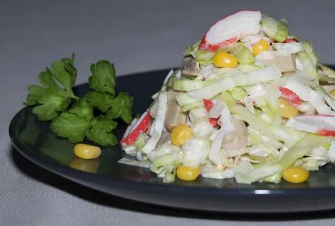Салат крабовые палочки капуста огурец помидор