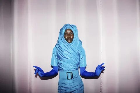 Backstage at Richard Quinn RTW Fall 2022 