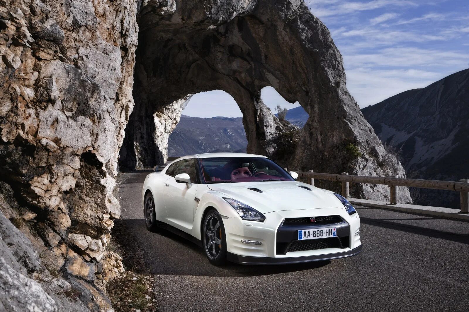 Nissan GTR r35. Nissan GTR Egoist. Nissan GTR r35 Egoist. Nissan Skyline GTR Egoist.