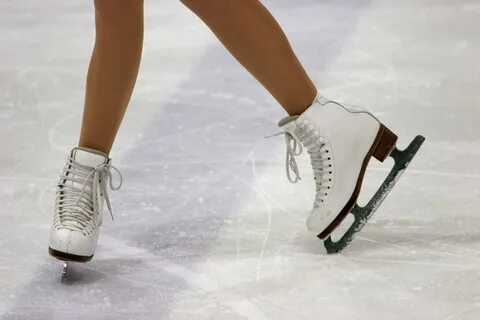 Ice skating коньки