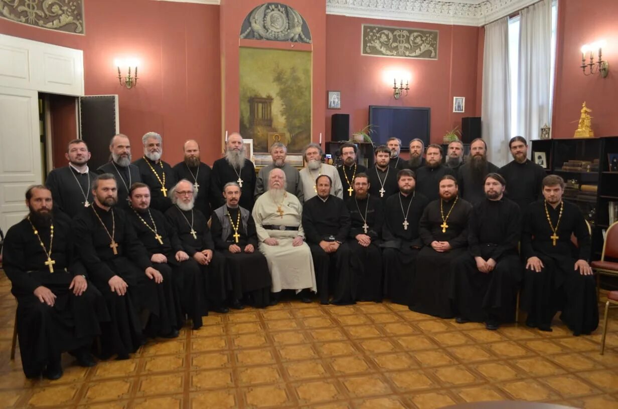 женский монастырь чебоксары. собор покровско-татианинский. геннадий паршагин чувашская епархия. епископ мариинско-посадский викарий чебоксарской епархии. чувашская митрополия.