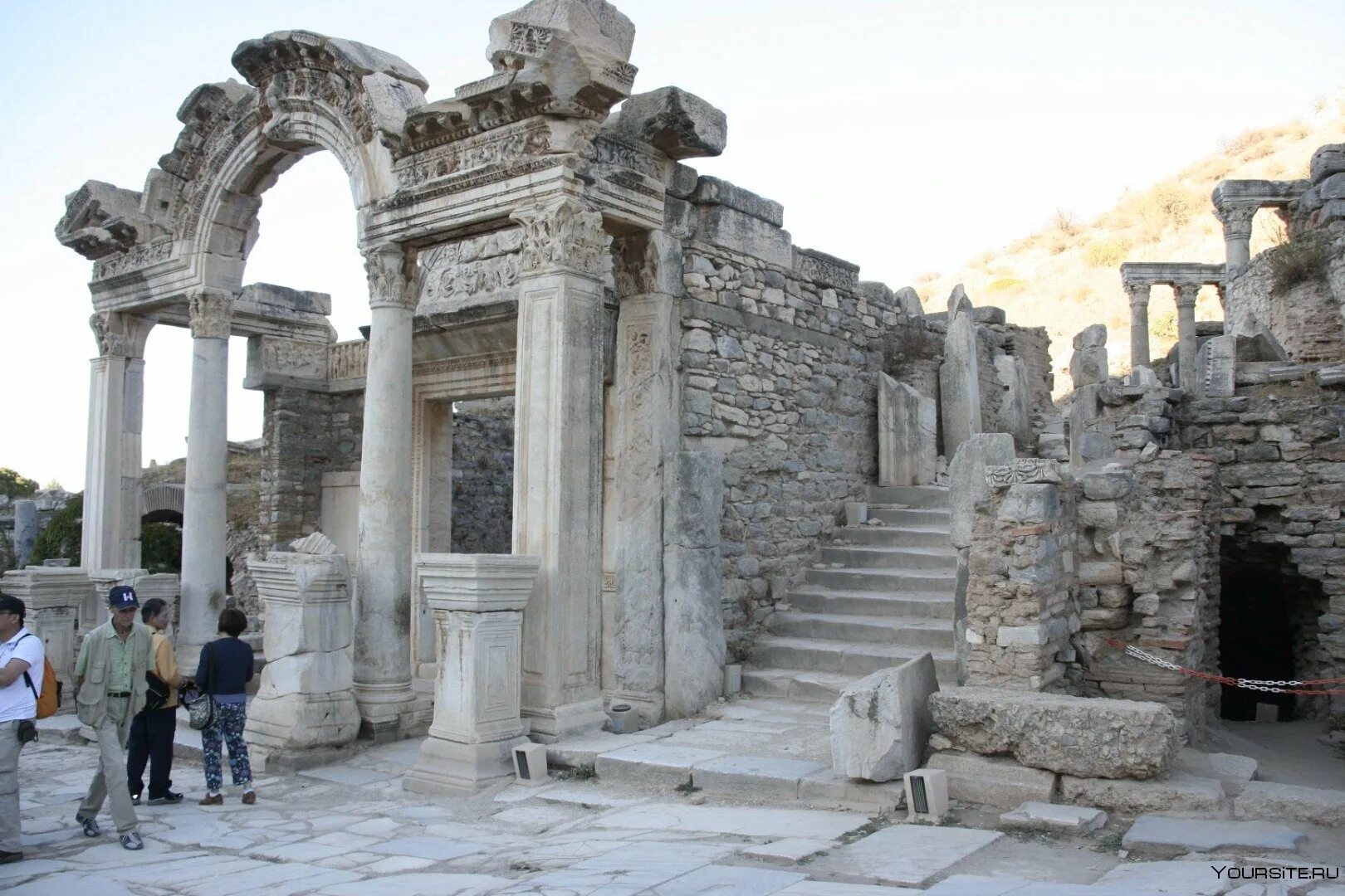 Мармарис турция достопримечательности. Замок мармариса. Мармарис музей крепость. Унье турция достопримечательности. Мармарис достопримечательности.